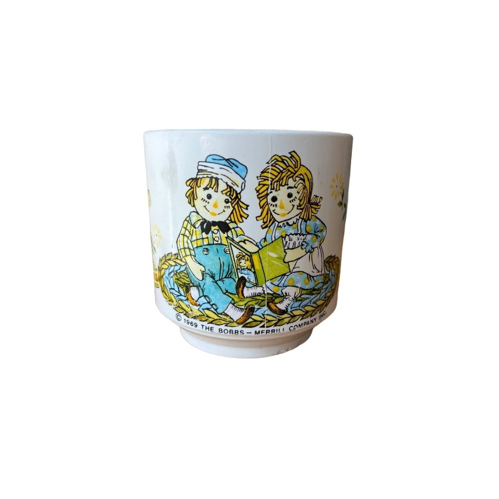 Vintage Raggedy Ann Andy Bobbs Merrill Co Oneida Ware Mug 1969